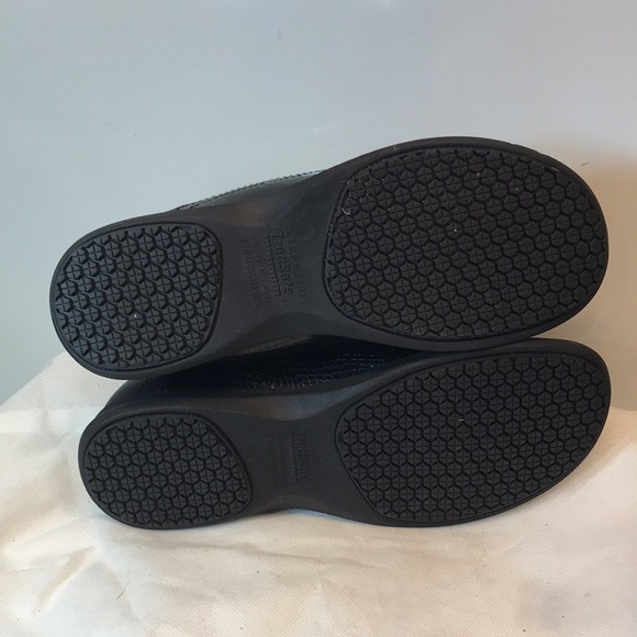 Tredsafe black slip on loafers - Picture 7 of 11